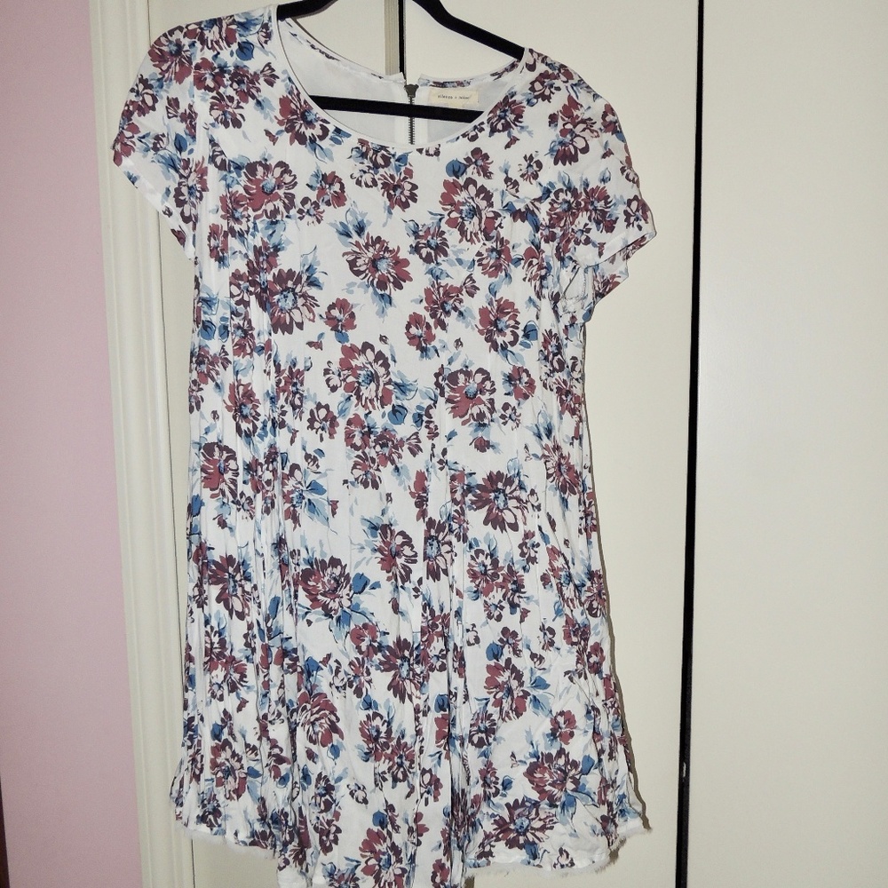 Urban Outfitters Floral Shift/T-Shirt Dress